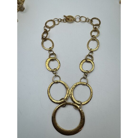 Vintage Ralph Lauren Hammered Gold Tone Necklace Open Circle Disk Toggle - Picture 4 of 8